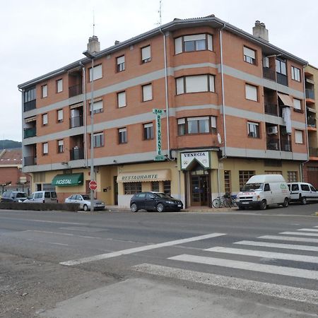 Hostal Venecia Azagra Εξωτερικό φωτογραφία
